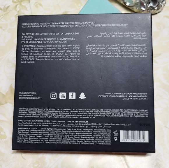 Huda Beauty Pink Sands Highlighter Palette - Picture 3 of 12